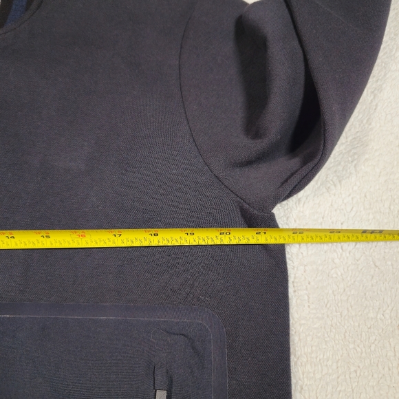 Under Armour UAS Black Performance Jacket. - Picture 7 of 8